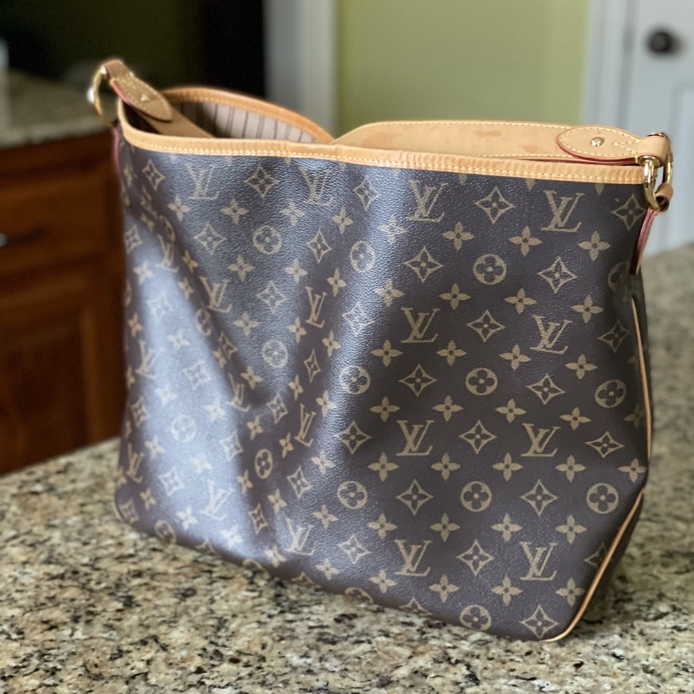 GUC Authentic Louis Vuitton- Delightful MM M50156